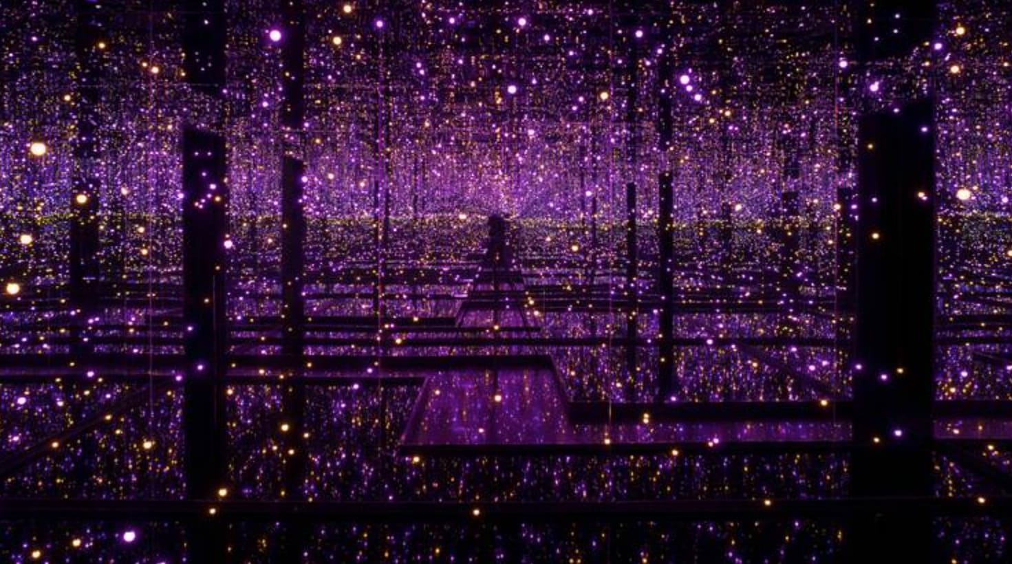 Infinity Mirror Rooms