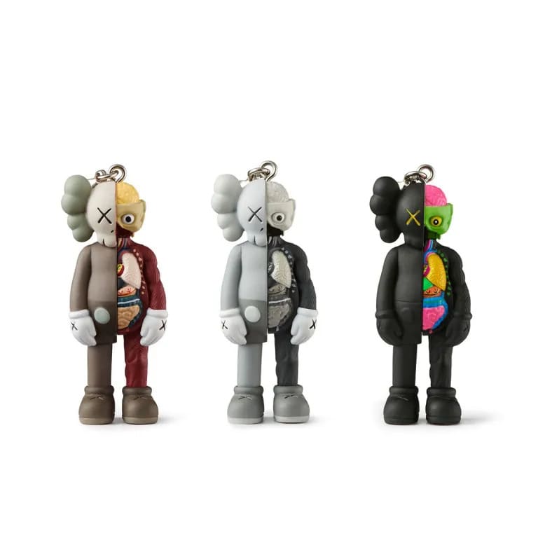 カウズ　展　グッズ キーホルダー