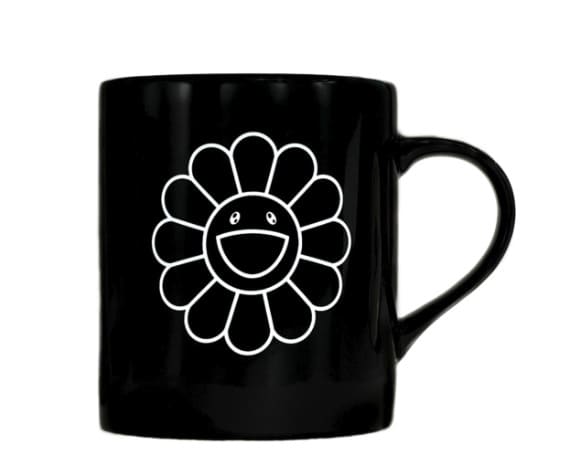 村上隆のグッズ　Black Flower Logo Mug